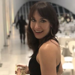 Meet your Posher, Stephanie